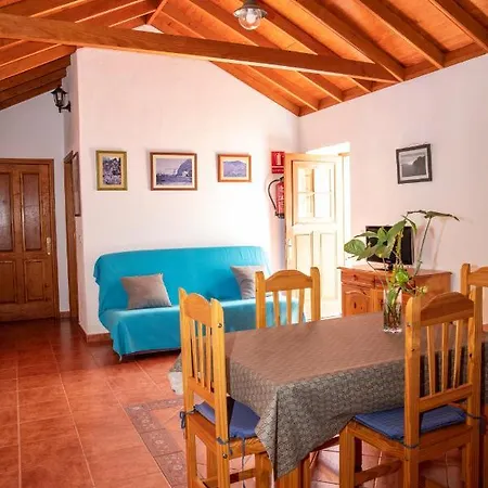 Holiday home Cr La Tosca *